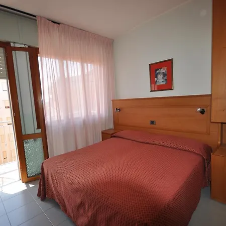 Real Hotel 3*